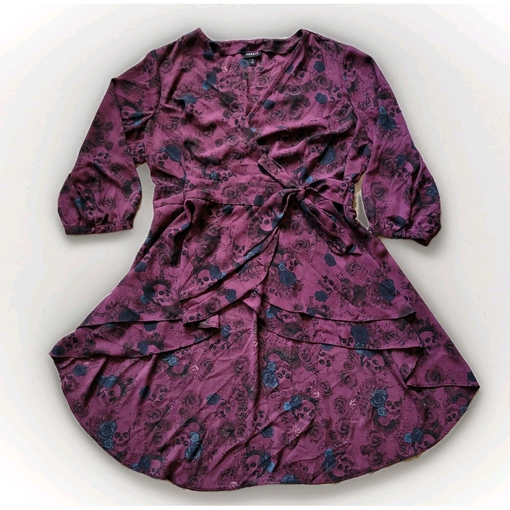 Torrid Womens 1 Georgette Plum Skull Wrap Tunic Top Blouse Halloween Whimsigoth